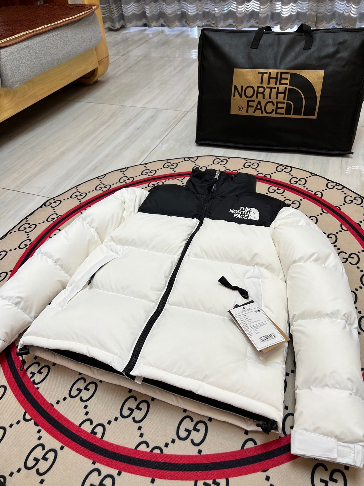The North Face 1996 Stand-Collar Puffer Jacket - White & Black