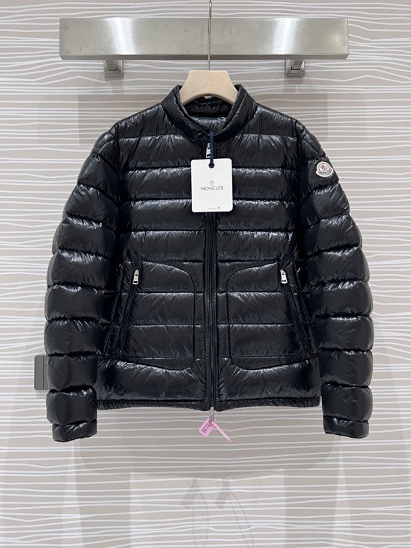 Moncler Acorus Stand-Collar Quilted Jacket - Black