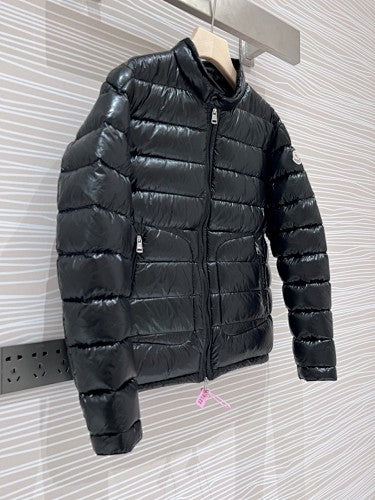 Moncler Acorus Stand-Collar Quilted Jacket - Black