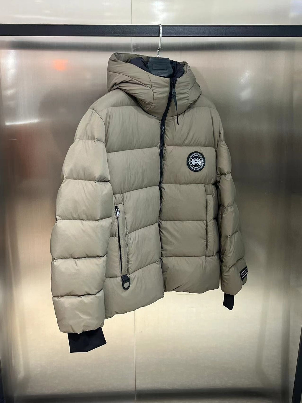 Canada Goose Black Label Hooded Puffer Jacket - Taupe