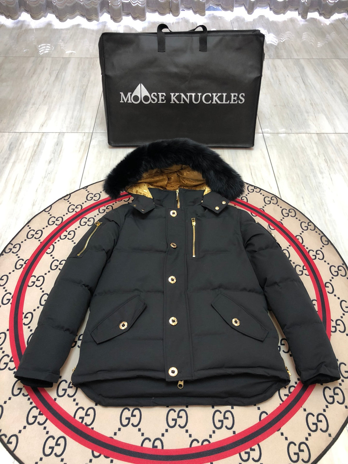 Moose Knuckles Men's Trimmed-Hood Puffer Jacket - Black
