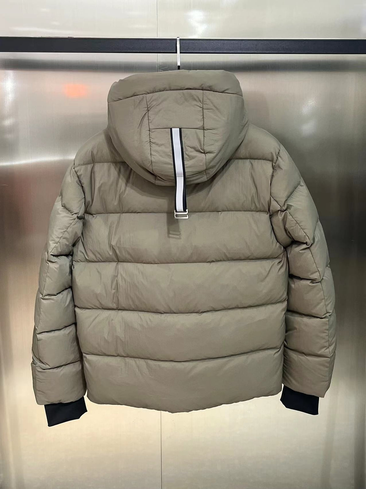 Canada Goose Black Label Hooded Puffer Jacket - Taupe