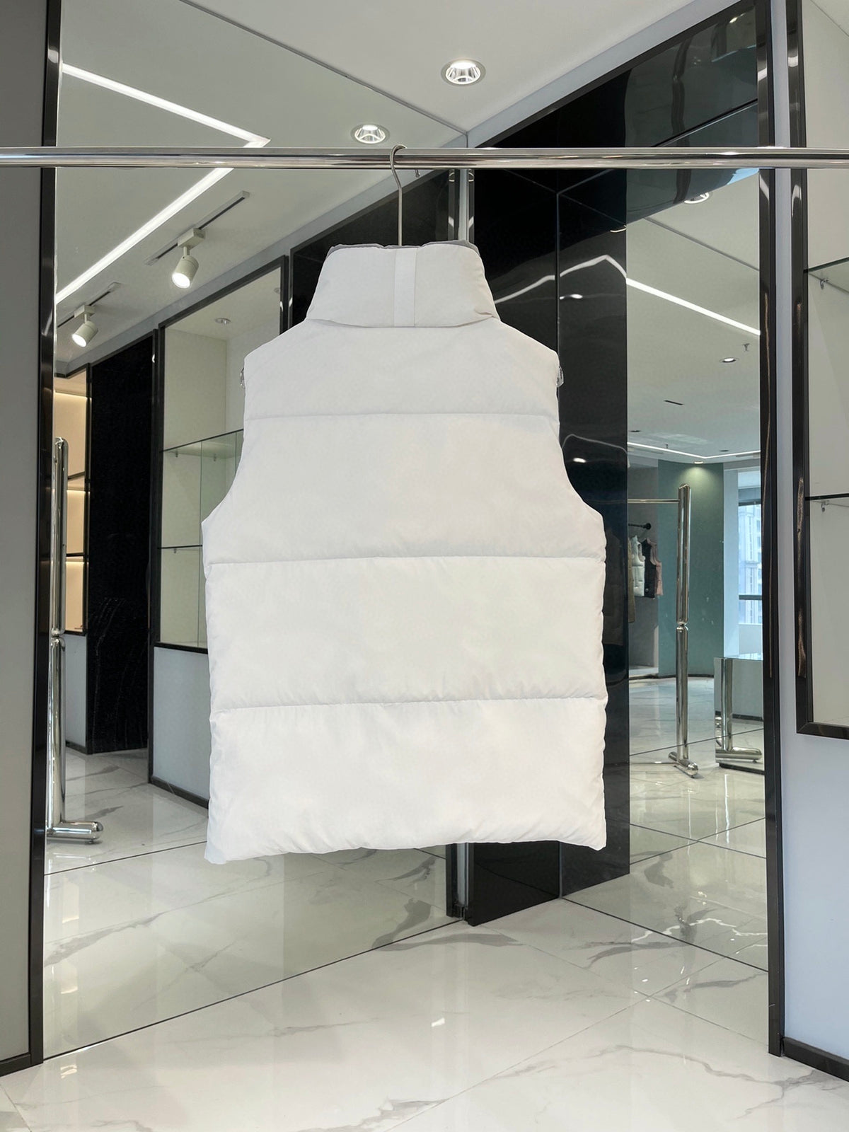 Canada Goose White-Label Quilted Puffer Vest - White