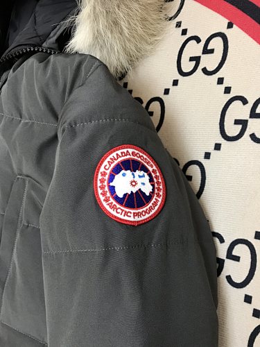 Canada Goose Unisex Hooded Quilted Jacket - Charcoal Grey