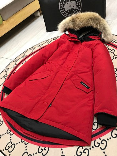 Canada Goose Women's Hooded Fishtail Parka - Red